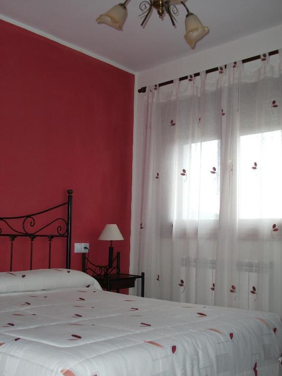 Apartamentos Arcos De Solana Vilas del Turbon Екстер'єр фото