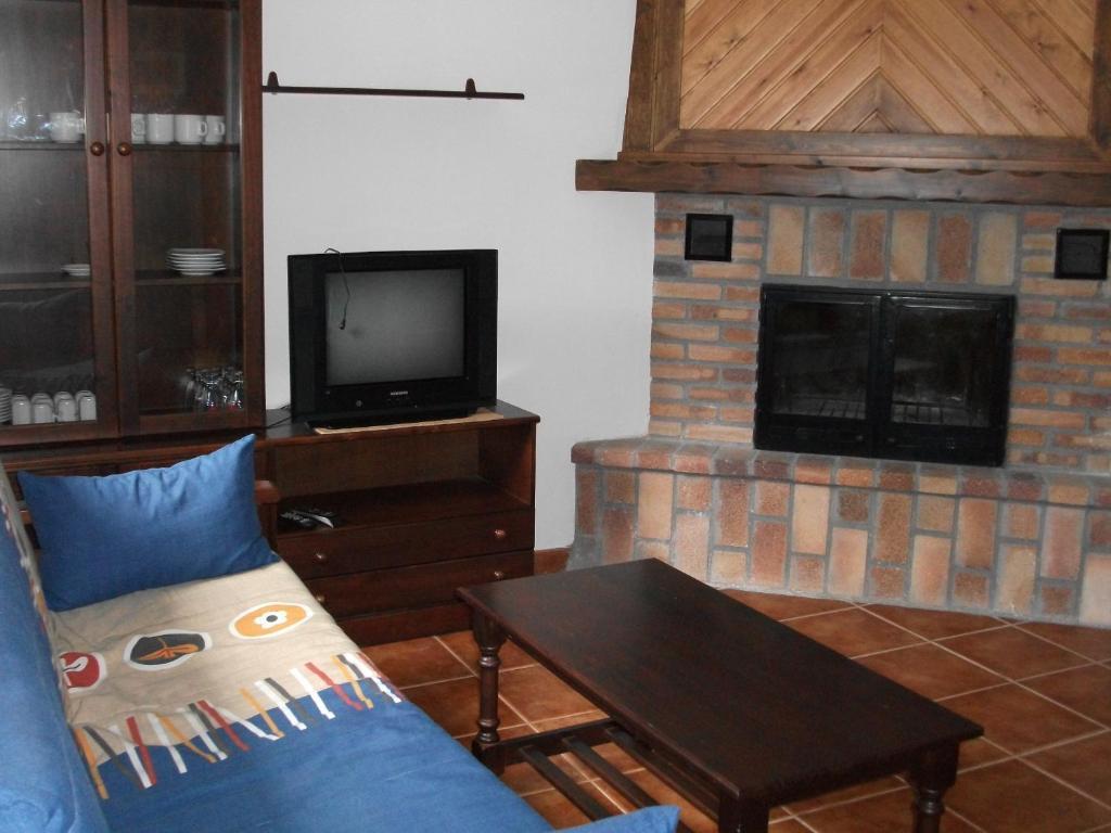 Apartamentos Arcos De Solana Vilas del Turbon Екстер'єр фото